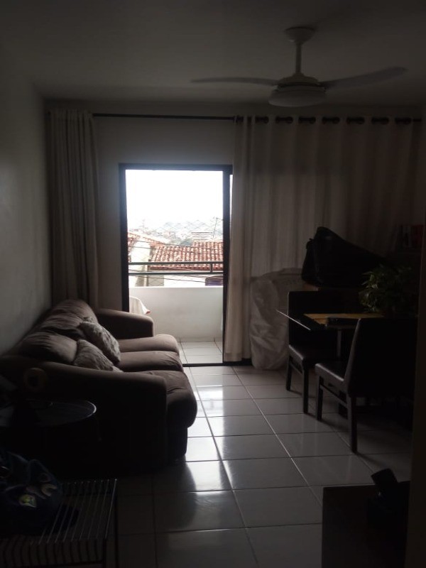 Apartamento à venda com 2 quartos, 60m² - Foto 3