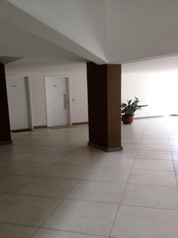 Apartamento à venda com 2 quartos, 60m² - Foto 11