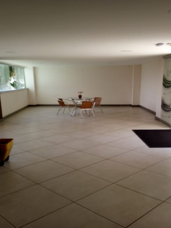 Apartamento à venda com 2 quartos, 60m² - Foto 12