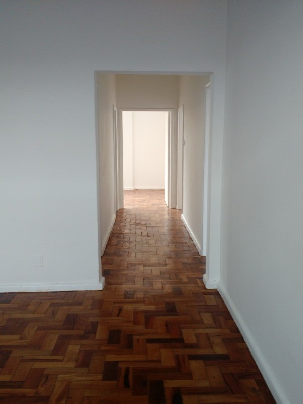 Apartamento à venda com 3 quartos, 85m² - Foto 10