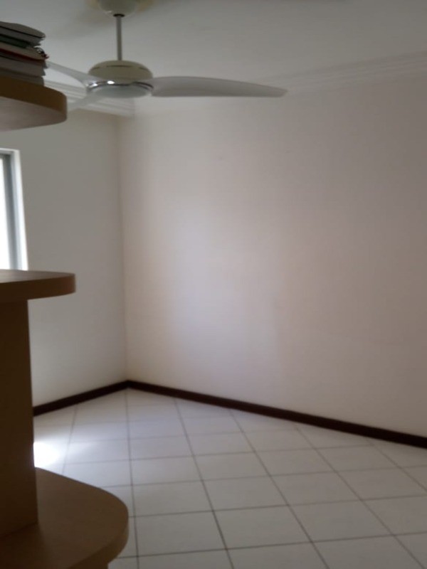 Apartamento à venda com 3 quartos, 90m² - Foto 7