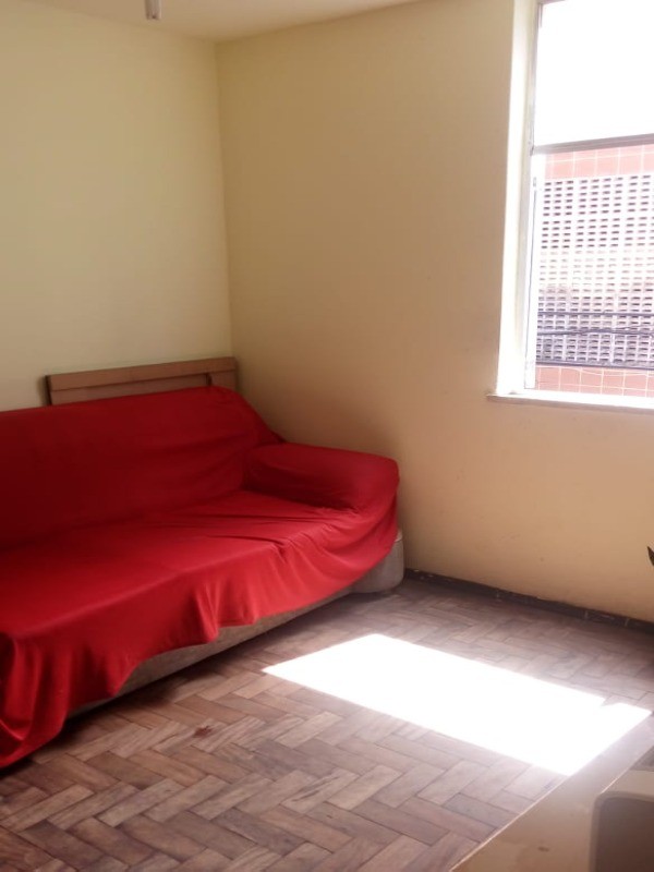 Apartamento à venda com 1 quarto, 38m² - Foto 2