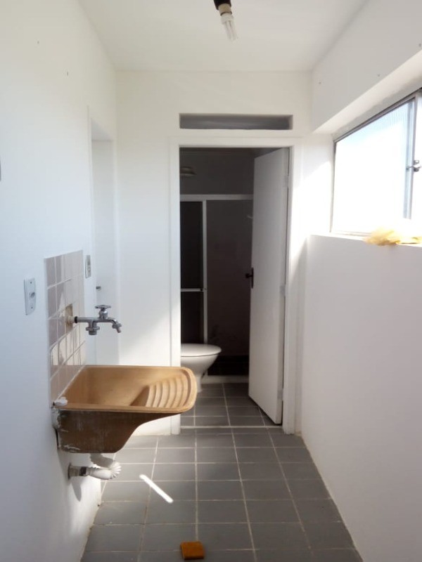 Apartamento à venda com 2 quartos, 57m² - Foto 12