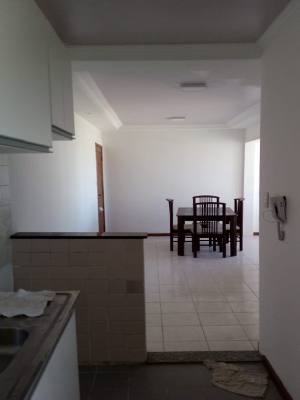 Apartamento à venda com 2 quartos, 65m² - Foto 1