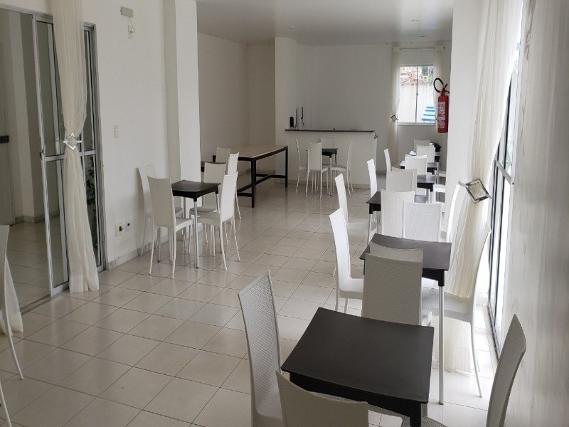 Apartamento à venda com 2 quartos, 55m² - Foto 15