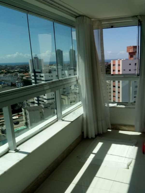 Apartamento à venda com 3 quartos, 82m² - Foto 2