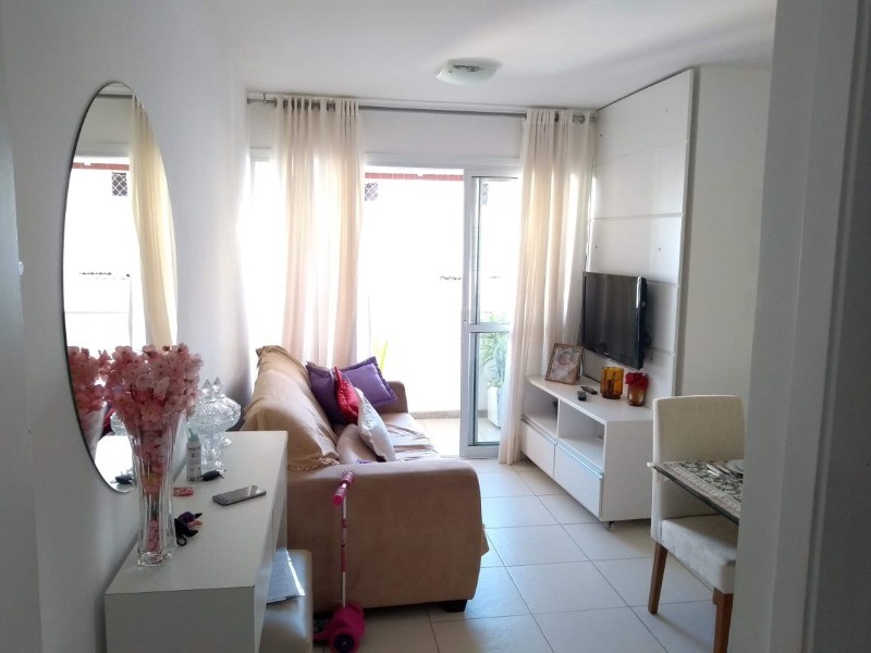 Apartamento à venda com 2 quartos, 60m² - Foto 1