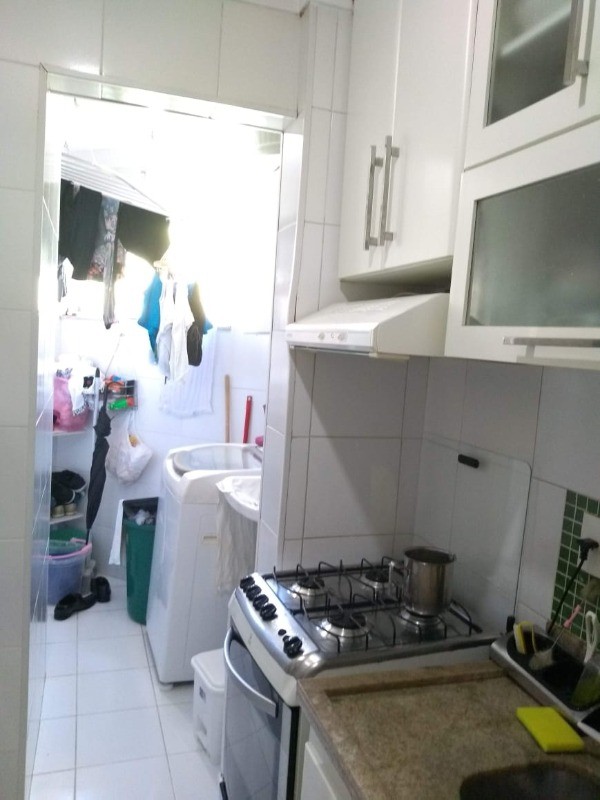 Apartamento à venda com 2 quartos, 60m² - Foto 12