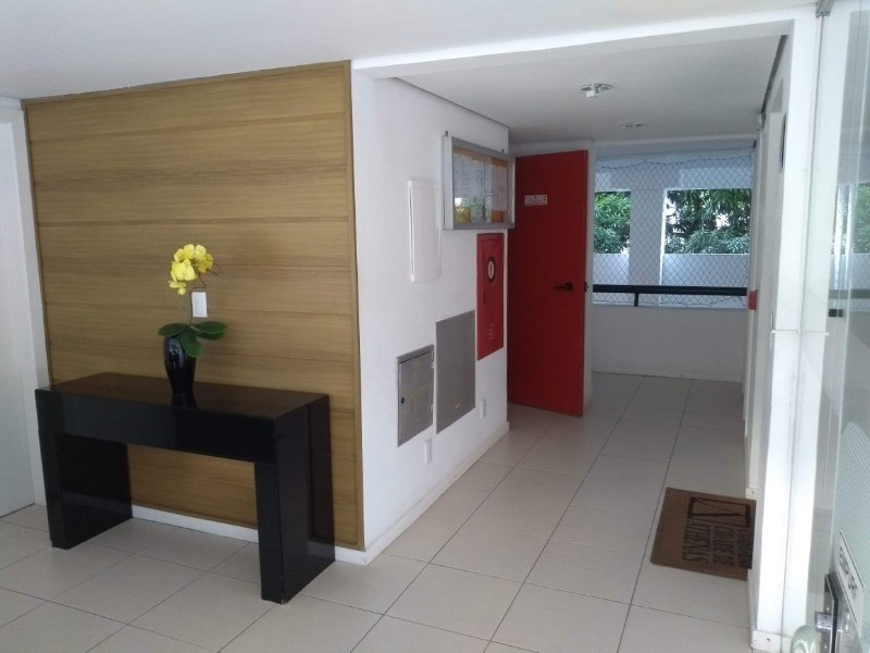 Apartamento à venda com 2 quartos, 60m² - Foto 13