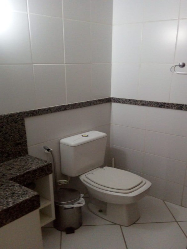 Apartamento à venda com 2 quartos, 75m² - Foto 8