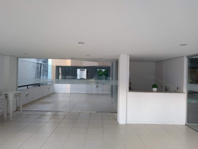 Apartamento à venda com 2 quartos, 70m² - Foto 14