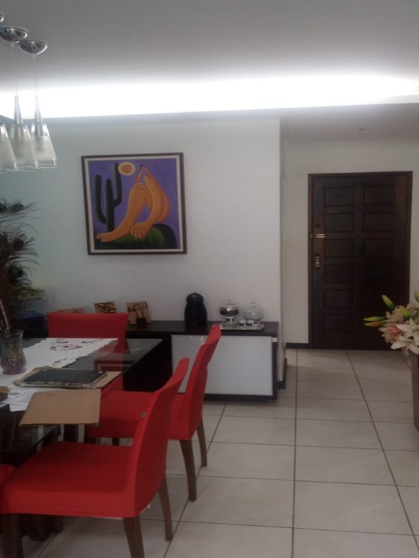 Apartamento à venda com 2 quartos, 87m² - Foto 1