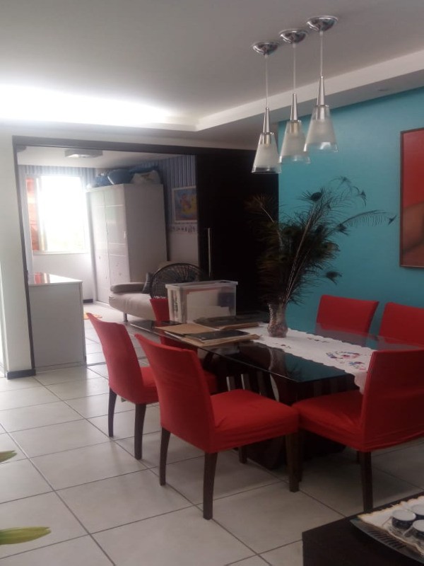 Apartamento à venda com 2 quartos, 87m² - Foto 1