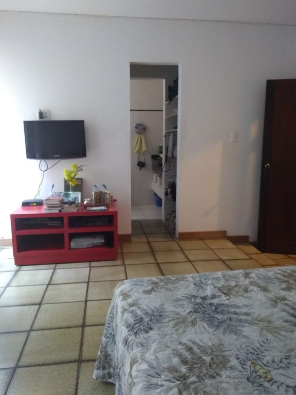 Apartamento à venda com 5 quartos, 150m² - Foto 3