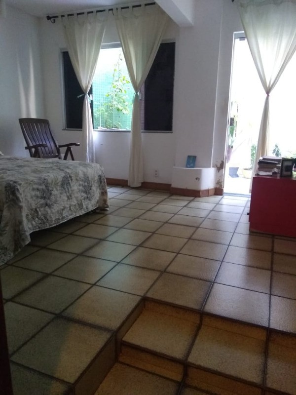 Apartamento à venda com 5 quartos, 150m² - Foto 4