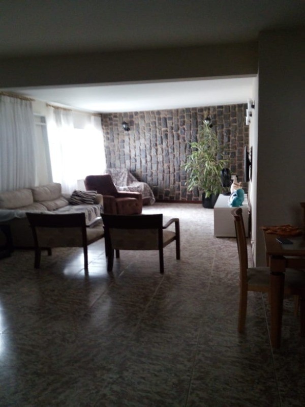 Apartamento à venda com 5 quartos, 150m² - Foto 1