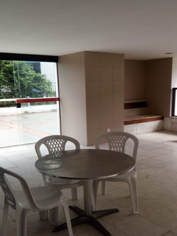 Apartamento à venda com 3 quartos, 84m² - Foto 17