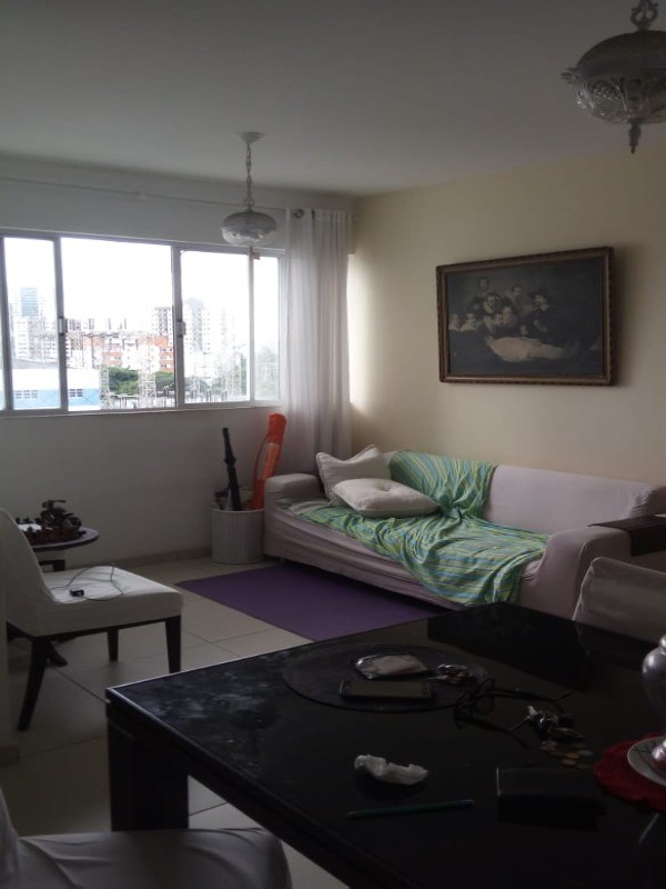 Apartamento à venda com 3 quartos, 84m² - Foto 1