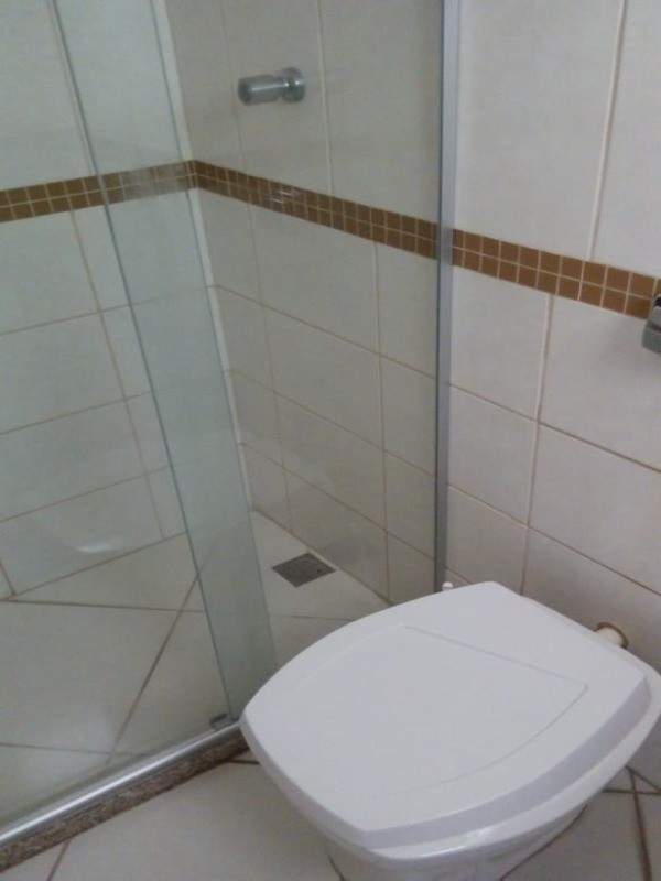 Apartamento à venda com 2 quartos, 75m² - Foto 5