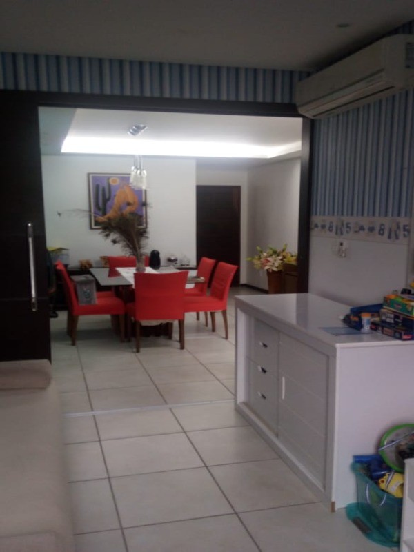 Apartamento à venda com 2 quartos, 87m² - Foto 1