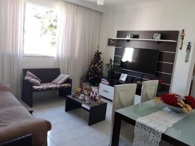 Apartamento à venda com 2 quartos, 80m² - Foto 1