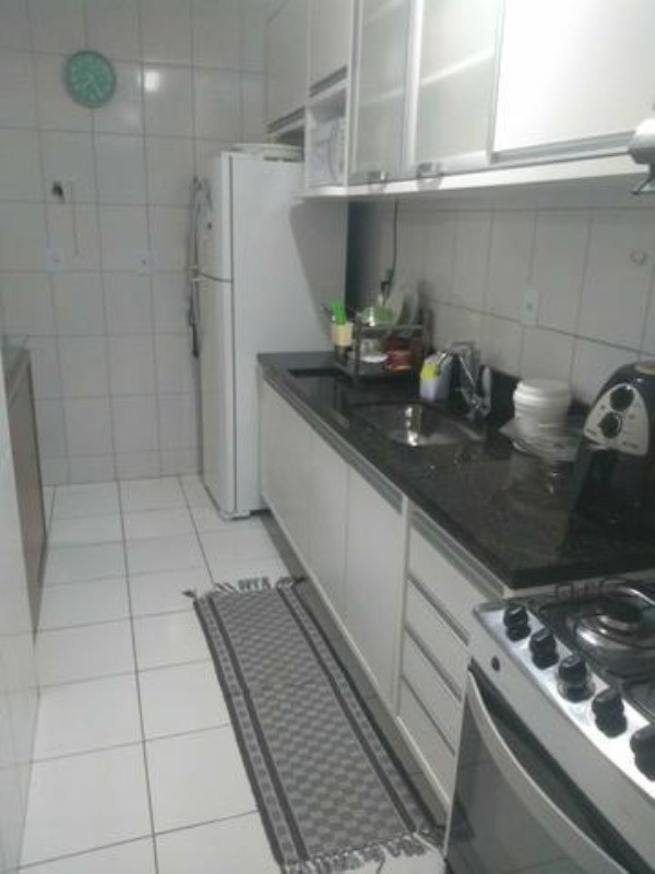 Apartamento à venda com 2 quartos, 60m² - Foto 5