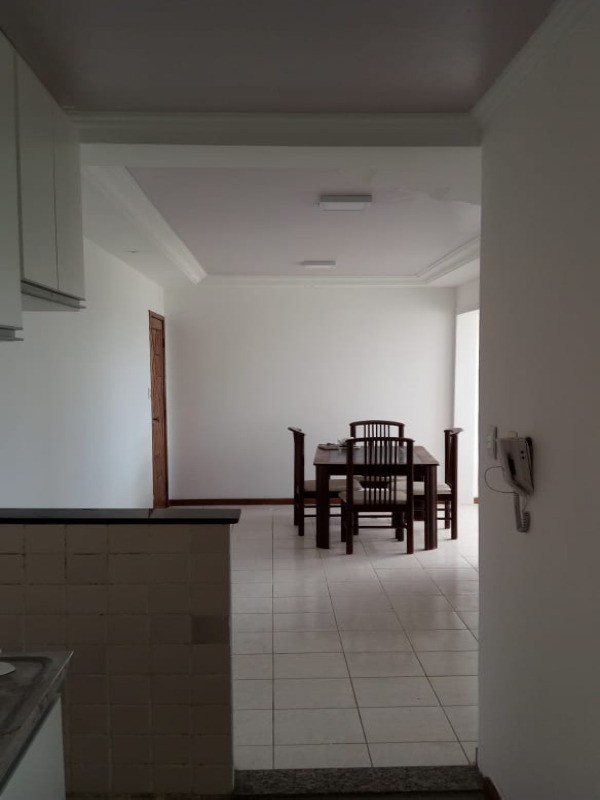 Apartamento à venda com 2 quartos, 50m² - Foto 2