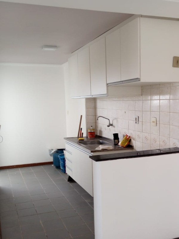 Apartamento à venda com 2 quartos, 50m² - Foto 6