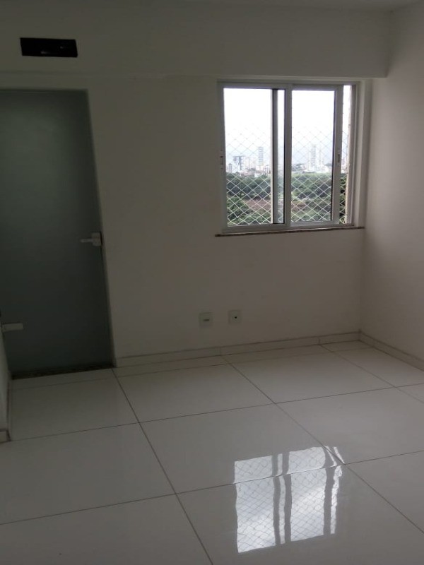 Apartamento à venda com 3 quartos, 82m² - Foto 9