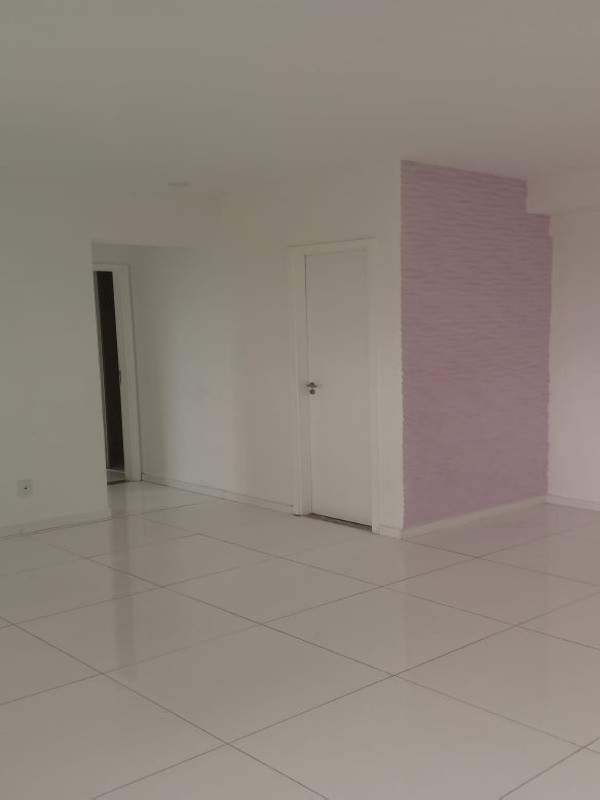 Apartamento à venda com 3 quartos, 82m² - Foto 2