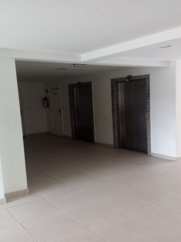 Apartamento à venda com 3 quartos, 82m² - Foto 13