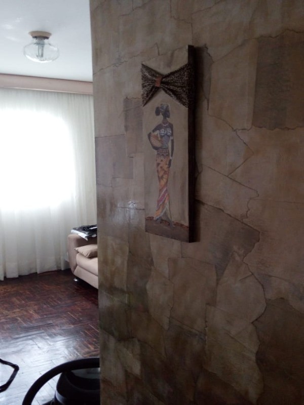 Apartamento à venda com 2 quartos, 60m² - Foto 2