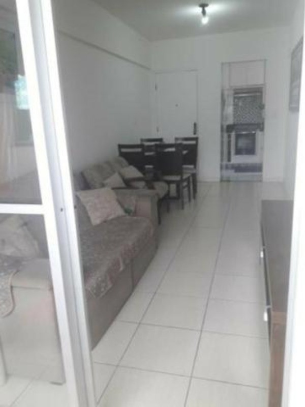 Apartamento à venda com 2 quartos, 50m² - Foto 2