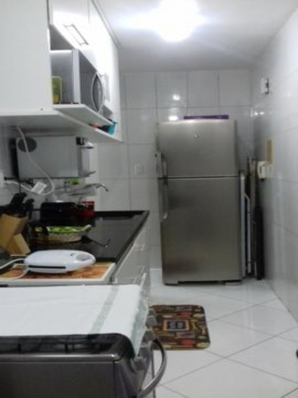 Apartamento à venda com 2 quartos, 65m² - Foto 10