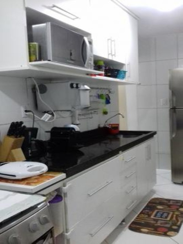 Apartamento à venda com 2 quartos, 65m² - Foto 11