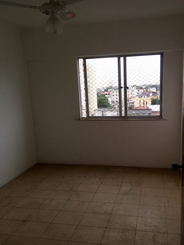 Apartamento à venda com 3 quartos, 70m² - Foto 3