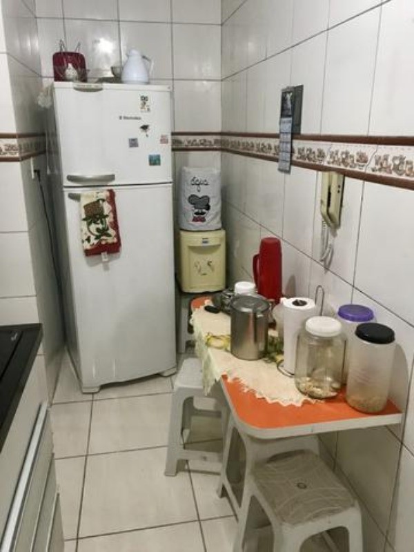 Apartamento à venda com 2 quartos, 65m² - Foto 9