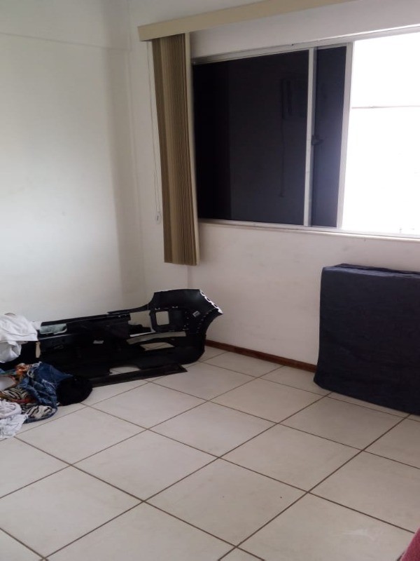 Apartamento à venda com 2 quartos, 60m² - Foto 5