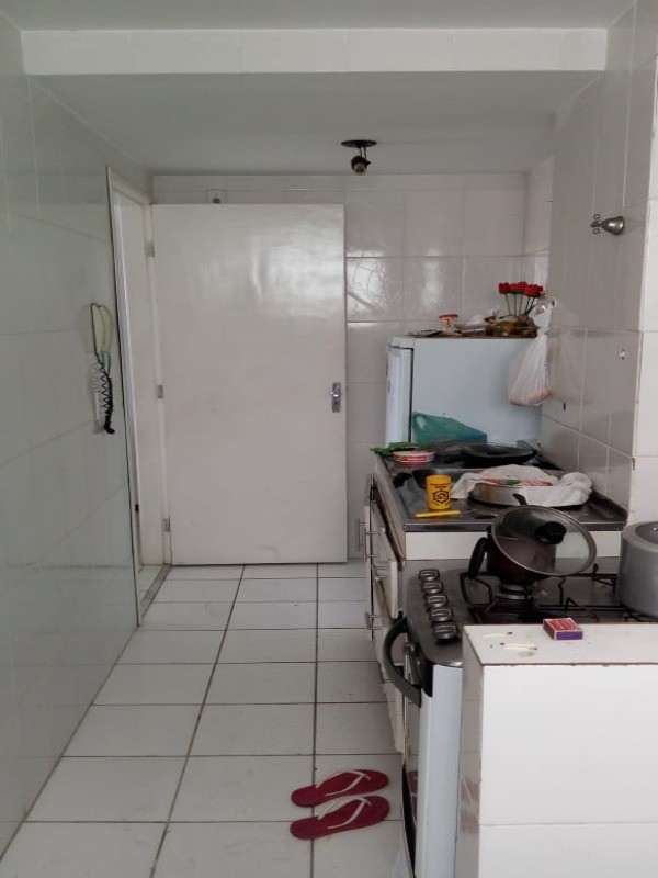 Apartamento à venda com 2 quartos, 60m² - Foto 7