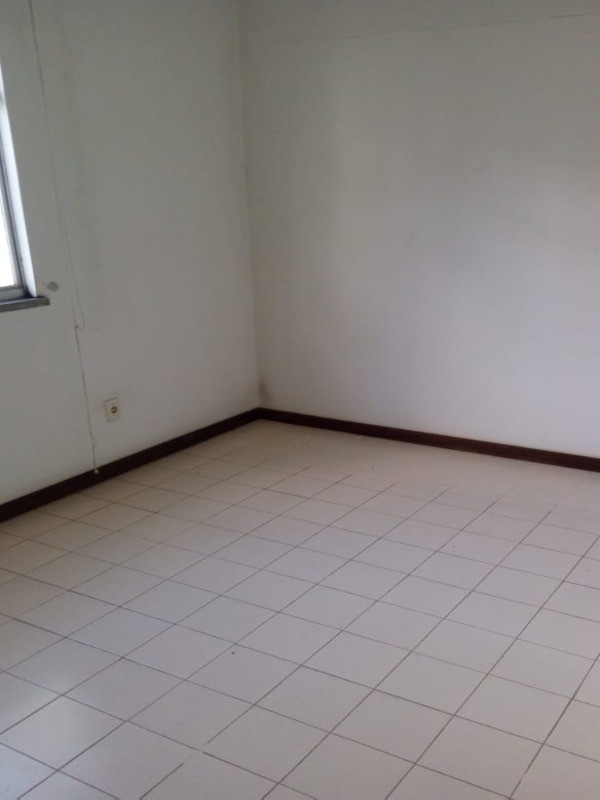 Apartamento à venda com 2 quartos, 60m² - Foto 4