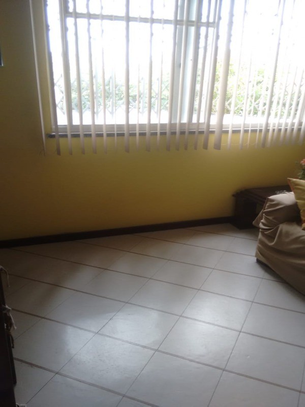 Apartamento à venda com 2 quartos, 60m² - Foto 3