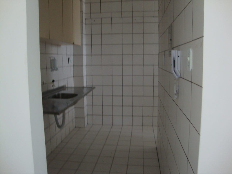 Apartamento à venda com 2 quartos, 60m² - Foto 8