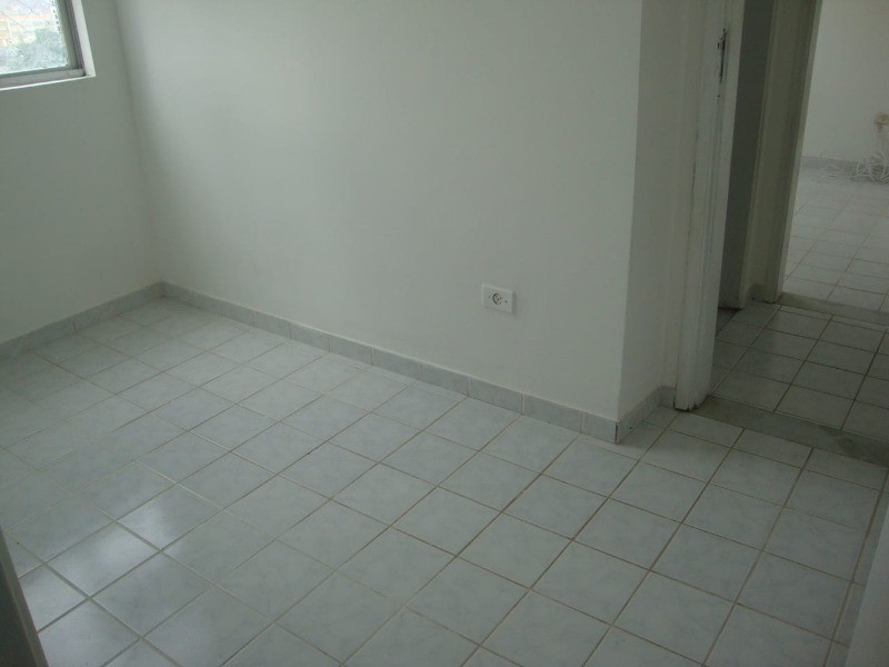 Apartamento à venda com 2 quartos, 60m² - Foto 10