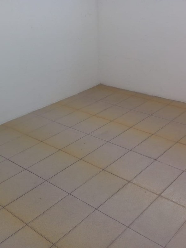 Apartamento à venda com 2 quartos, 75m² - Foto 11