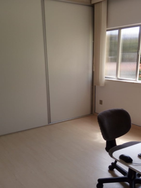 Apartamento à venda com 3 quartos, 100m² - Foto 6