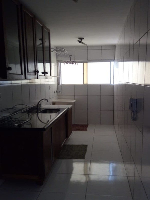 Apartamento à venda com 2 quartos, 65m² - Foto 9