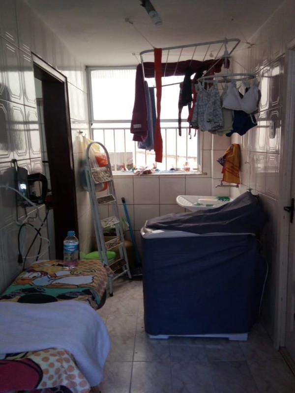 Apartamento à venda com 2 quartos, 70m² - Foto 12