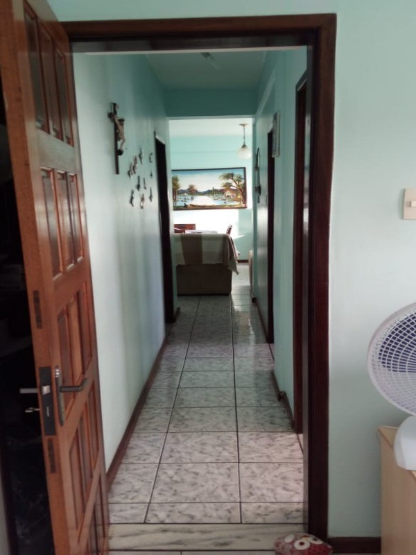 Apartamento à venda com 2 quartos, 70m² - Foto 13