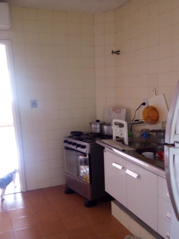 Apartamento à venda com 2 quartos, 72m² - Foto 9