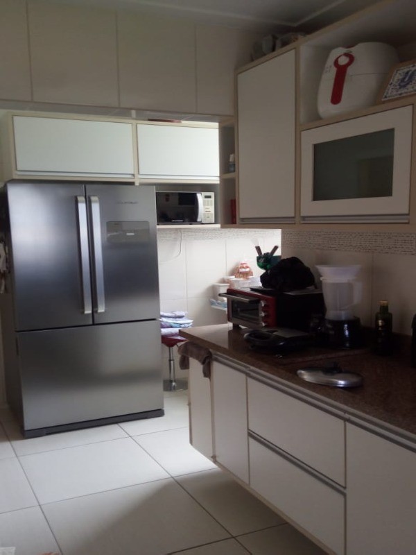 Apartamento à venda com 3 quartos, 80m² - Foto 10